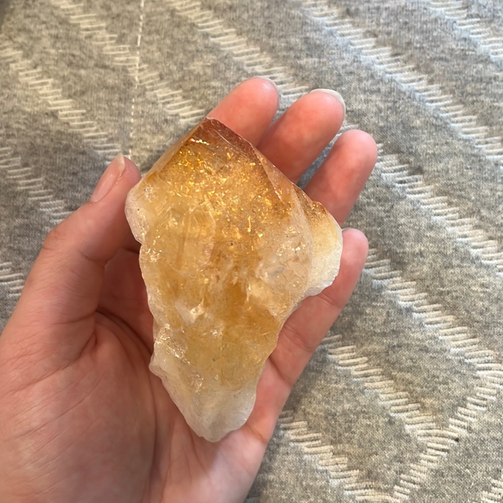 Citrine root